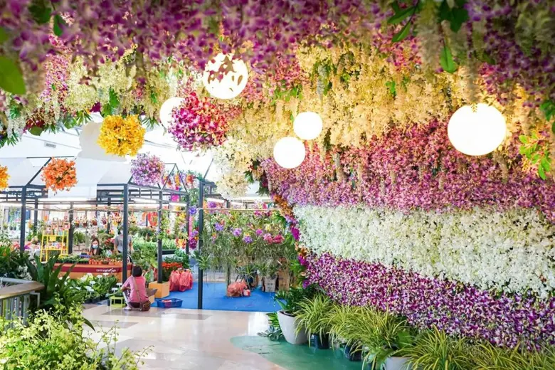 เซ็นทรัลพลาซา ศาลายา ชวนชมประติมากรรมดอกกล้วยไม้สุดอลังการใหญ่ที่สุด ในจังหวัดนครปฐม ในงาน "The Sense Of Orchid 2020" วันที่ 5-9 พ.ย. 63