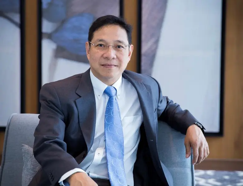 ดร.สาธิต วิทยากร ประธานคณะกรรมการบริหาร บ...