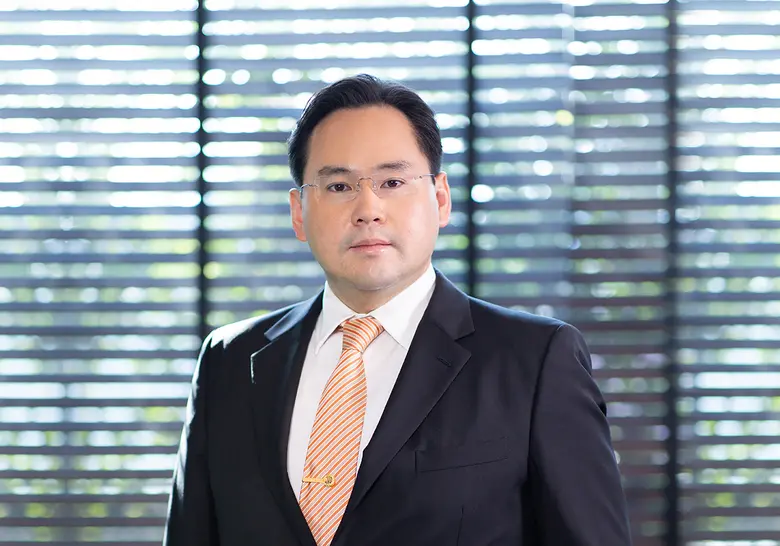 นายธนวัฒน์ ตรีวิศวเวทย์ กรรมการผู้จัดการ ...