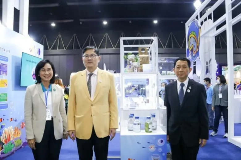 ศ.พิเศษ ดร.เอนก เหล่าธรรมทัศน์ รัฐมนตรีว่...