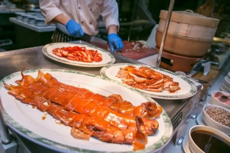 ยกคาราวานความอร่อยสุดฟิน มาให้คุณได้อิ่มแ...