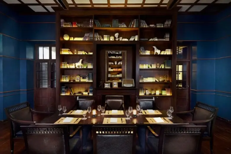 เดอะ เซอร์วิส 1921 เรสเตอรองท์ แอนด์ บาร์ เปิดตัวเมนูใหม่รสเลิศ