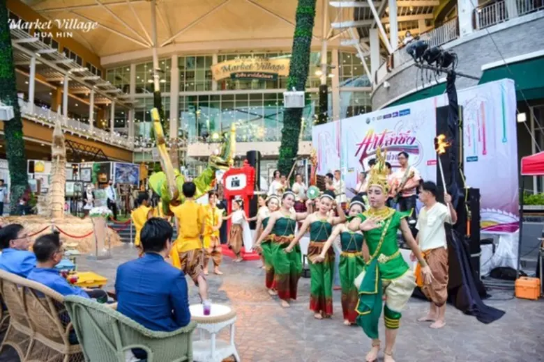 พิธีเปิดงาน" Art ลำซิ่ง หัวหิน ม่วนชื่น" ครั้งที่ ๑