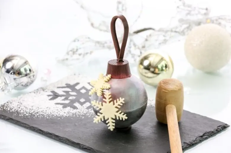 แบ่งปันช่วงเวลาแสนพิเศษกับครอบครัวและคนที่คุณรักในช่วงเทศกาลแห่งความสุขพร้อมเฉลิมฉลองวันคริสต์มาสและส่งท้ายปีเก่าต้อนรับปีใหม่ไปกับ "FESTIVE JOURNEY"