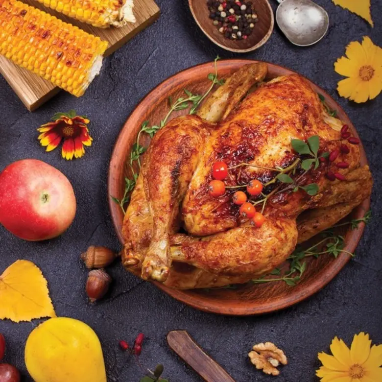 ฉลองมื้อสำคัญวันขอบคุณพระเจ้า ที่ไดซ์ซี่ ไรลี่ย์ โรงแรมอวานี พัทยา