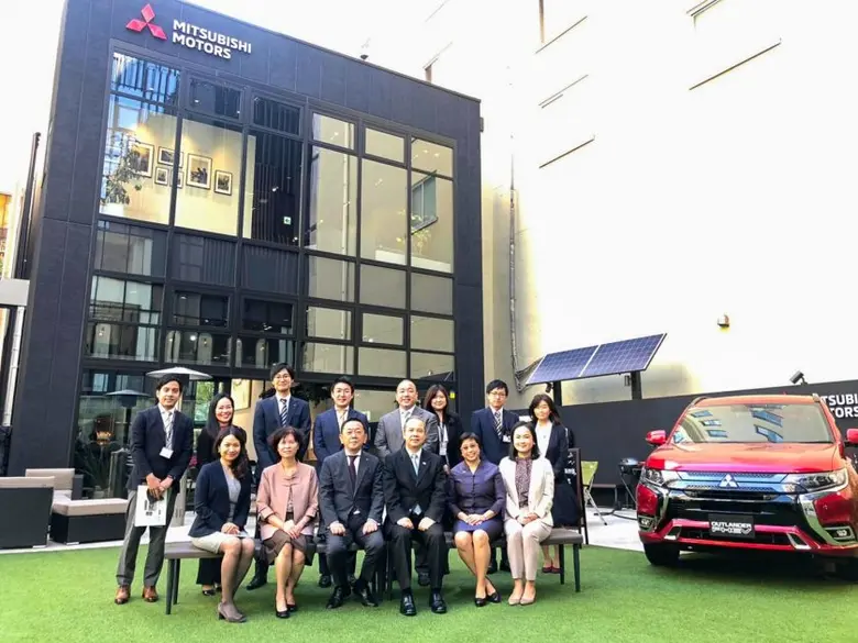 มิตซูบิชิ มอเตอร์ส คอร์ปอเรชั่น นำโดย มร....