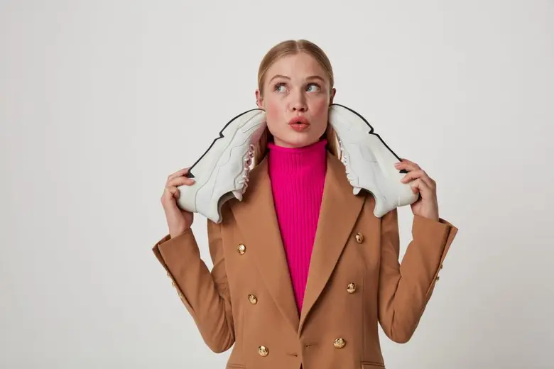 "ECCO CHUNKY SNEAKER" รองเท้าสนีกเกอร์รุ่...