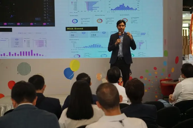 คณะผู้บริหารดิจิทัล ซีอีโอ รุ่นที่3 เยี่ยมชม SCG experience CDC