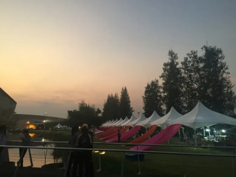 ฟินรับลมหนาวในงาน 'PASAYA เล่น ศิลป์ กิน เที่ยว ปี 2' ชมนิทรรศการภาพทอใหญ่ที่สุดในเมืองไทย "Art for Love"