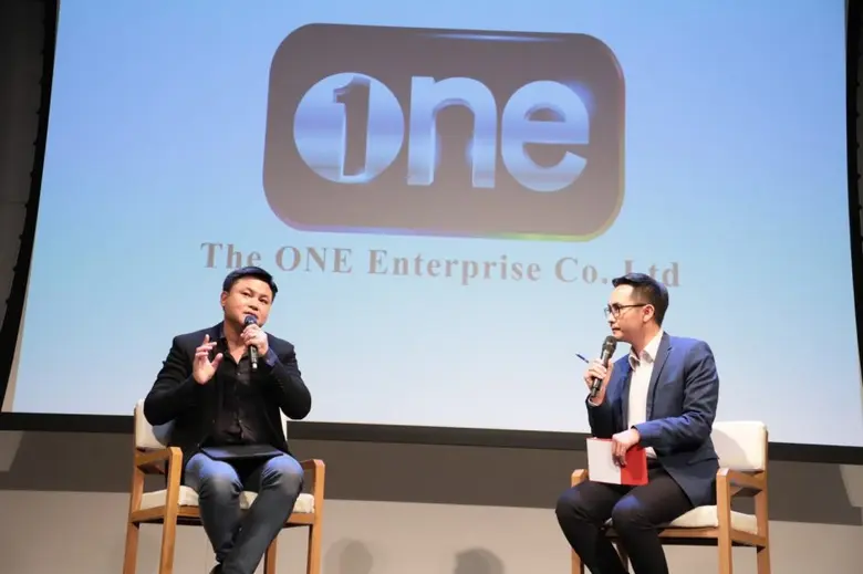 กลายเป็น "ทอล์ค ออฟ เดอะ ทาวน์" ส่งท้ายปี...