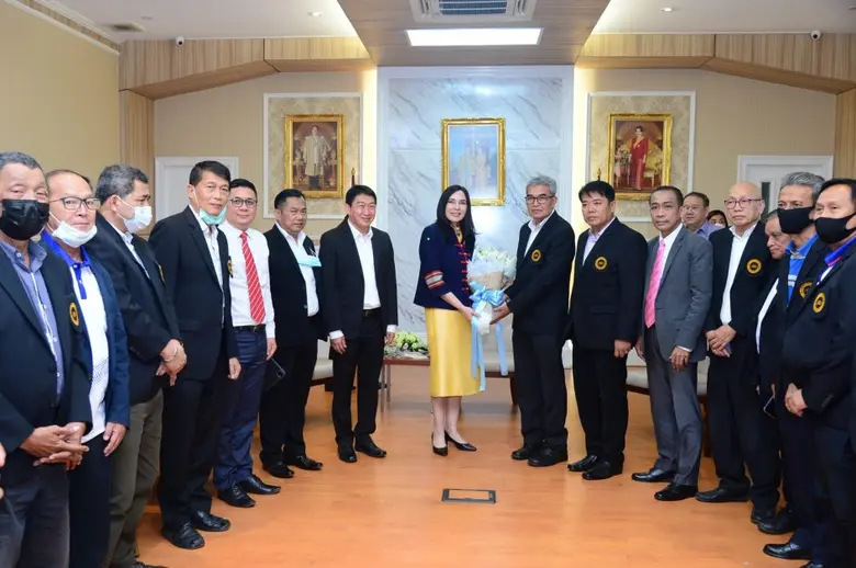 น.ส.มนัญญา ไทยเศรษฐ์ รัฐมนตรีช่วยว่าการกร...