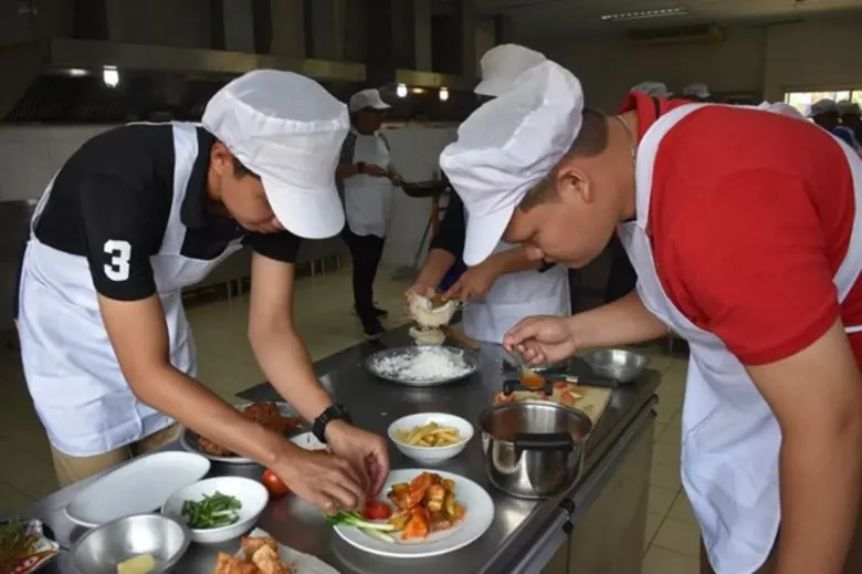 ก.แรงงาน เปิดครัว 12 แห่งทั่วปท. ฝึกกุ๊กทะเลส่งขึ้นเรือสำราญ-ขนส่งระหว่างประเทศ