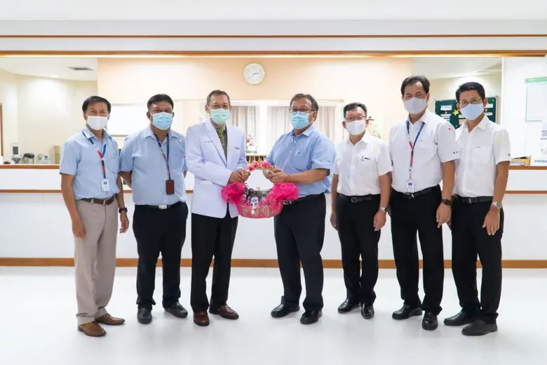 คณะผู้บริหารและพนักงาน บริษัท ปตท. จำกัด ...