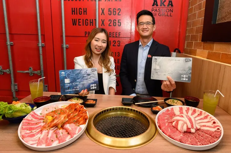 นายธศพงษ์ รังควร ผู้อำนวยการ ธุรกิจบัตรเค...