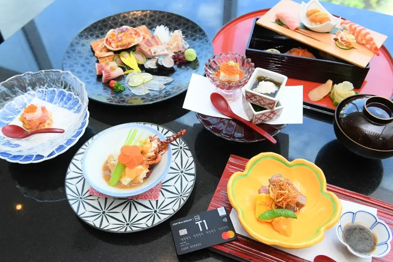 เปิดประสบการณ์ช้อปปิ้ง กิน เที่ยว สุดพิเศษ กับบัตรเครดิตเซ็นทรัล เดอะวัน เดอะแบล็ค และเซ็นทรัล เดอะวัน แบล็ค