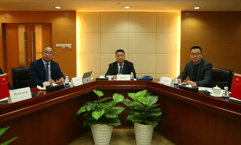 ผู้บริหารระดับสูงของ เกรท วอลล์ มอเตอร์ (...