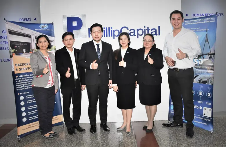 ดร.พรลภัส ณ ลำพูน (ที่ 3 จากขวา) รองประธา...