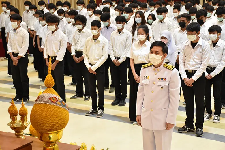 สถาบันเทคโนโลยีปทุมวัน นำโดย รองศาสตราจาร...