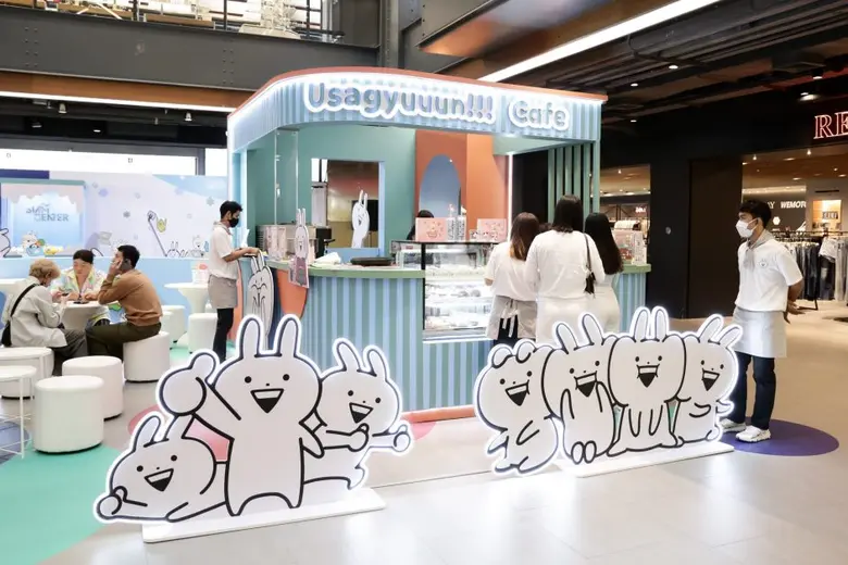 สยามเซ็นเตอร์ฉลองเล่นใหญ่ รับเทศกาลความสุ...