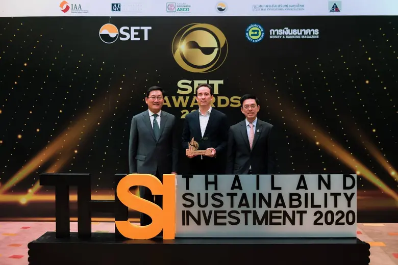 นายดาเนียล รอสส์ (กลาง) ผู้อำนวยการใหญ่สา...