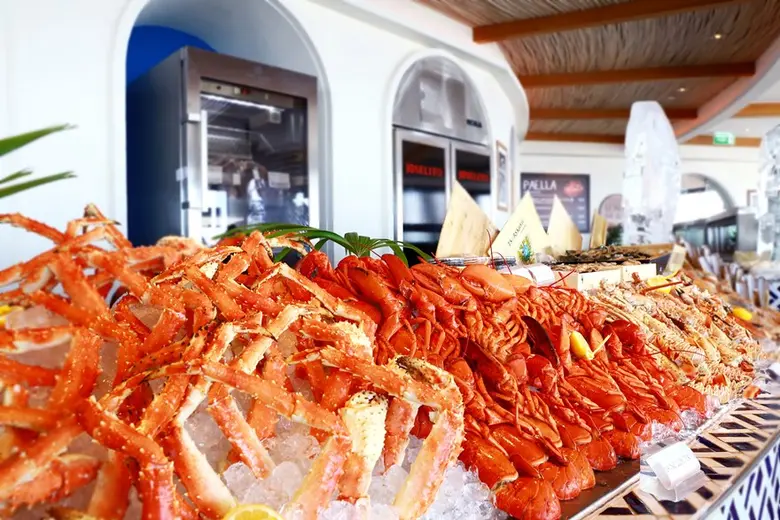 เตรียมตัวนับถอยหลังก้าวสู่ปีใหม่ ในบรรยากาศแห่งความสุข 5 สไตล์