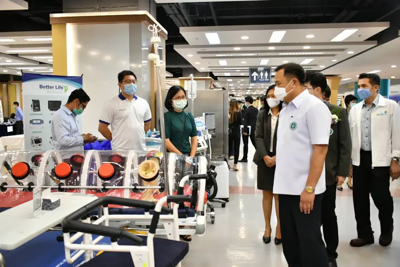 "อนุทิน" รองนายกฯ และรมว.สธ. มอบนโยบายให้ รพช. ทำหน้าที่หยุดการเจ็บป่วยและคัดกรองผู้ป่วยก่อน ส่งไป ร.พ.ใหญ่