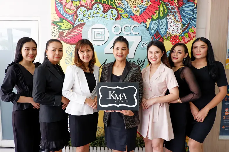 สุวภา ศิริวรรณ หัวหน้าหน่วยอบรมการแต่งหน้...