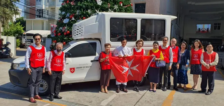 บอกเลยว่านี่คือสายบุญที่แท้ทรูทั้งหล่อและ...