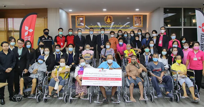 นายชินจิ คามิยะ กรรมการผู้จัดการ พร้อมคณะ...