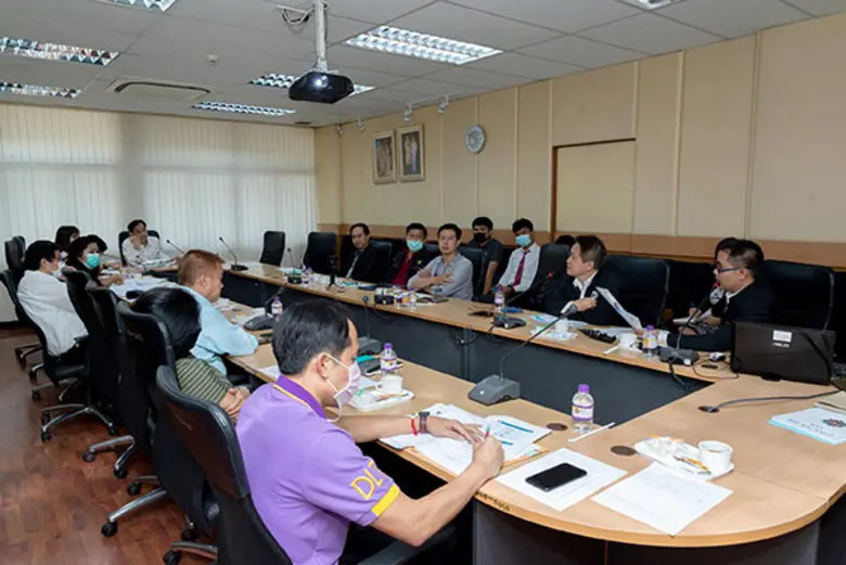 รถสามล้อไม่ใช่ผู้ร้าย แต่คือพระเอกตัวจริง !