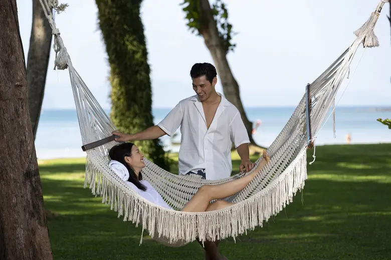 ดุสิตธานี กระบี่ บีช รีสอร์ท โรงแรมหรูระด...