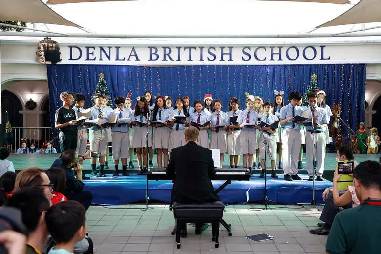 โรงเรียนนานาชาติดีบีเอส เด่นหล้า บริติช ส...