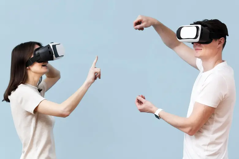 เปิดโลกการเรียนรู้สุดเทรนด์ดี้ ! กทปส. ทุ่มงบฯ จัดตั้ง "ศูนย์เรียนรู้-หลักสูตรวีอาร์" หวังผลิตคนรุ่นใหม่ ขับเคลื่อนธุรกิจ-อุตสาหกรรมดิจิทัล