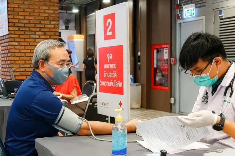 ศูนย์การค้า เดอะ สตรีท รัชดา ฉลองครบรอบ 5 ปี ส่งมอบโลหิต 1,000,000 ซีซี ช่วยเหลือผู้ป่วยผ่านวิกฤต COVID-19