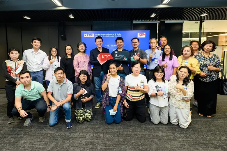 นายธีรพงศ์ เทพหัสดิน ณ อยุธยา ผู้จัดการ ธ...