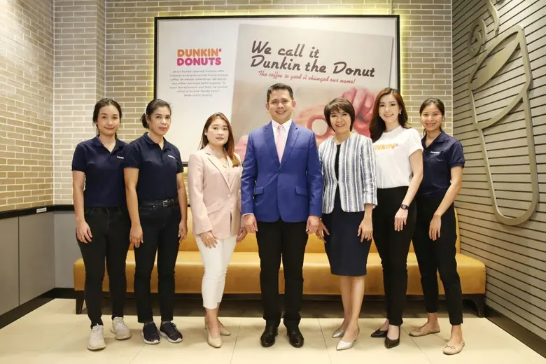 นายภาคิน เพ็ญภาคกุล กรรมการผู้จัดการ พร้อ...