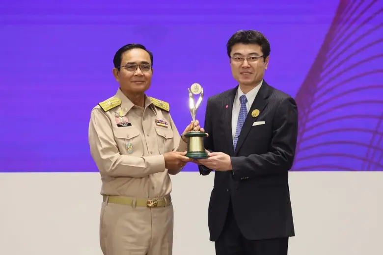 มร.ทัตสึยะ โนซากิ ประธานกรรมการบริหาร บริ...