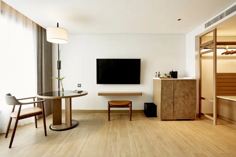 Work from Hotel ที่โรงแรมมณเฑียร สุรวงศ์ กรุงเทพฯ ราคาเพียง 999 บาทสุทธิ