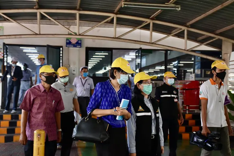 สพร.9 พิษณุโลก พร้อมด้วยหน่วยงานในสังกัดกระทรวงแรงงาน ตรวจเยี่ยม บริษัท ไทยแอโรว์ จำกัด