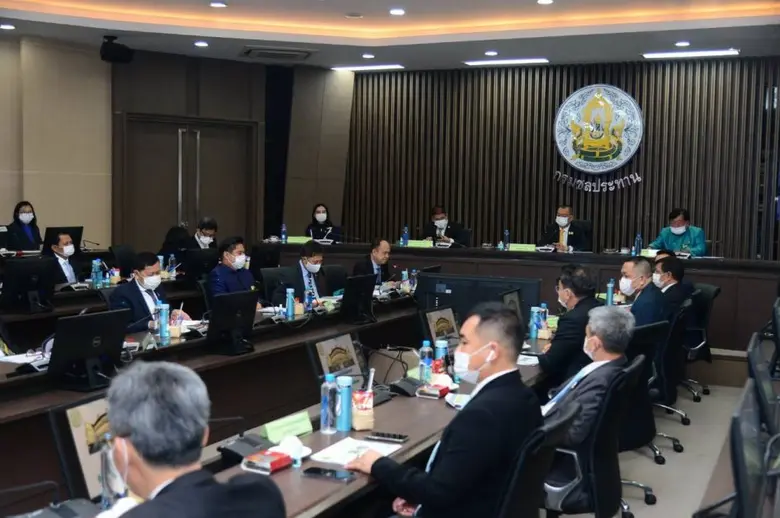 นายเฉลิมชัย ศรีอ่อน รัฐมนตรีว่าการกระทรวง...