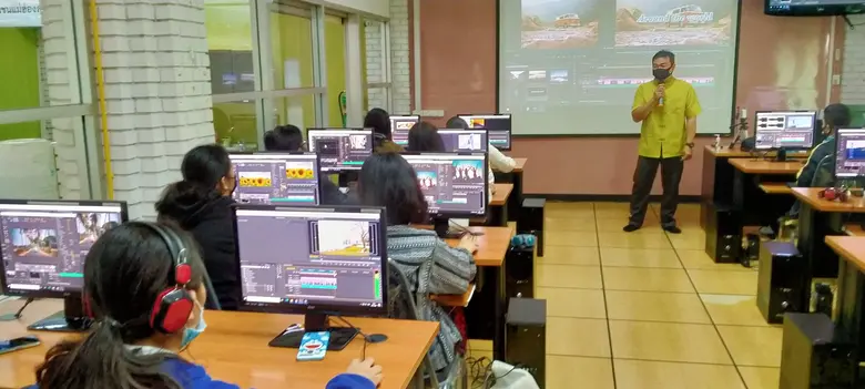 สำนักงานพัฒนาฝีมือแรงงานแม่ฮ่องสอน ดำเนินการจัดฝึกอบรม การผลิตสื่อโฆษณาและหนังสั้นด้วยสมาร์ทโฟน