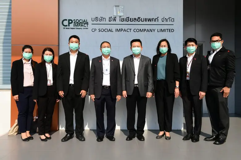 โรงงานหน้ากากอนามัยซีพี-รพ.จุฬาลงกรณ์ เปิ...