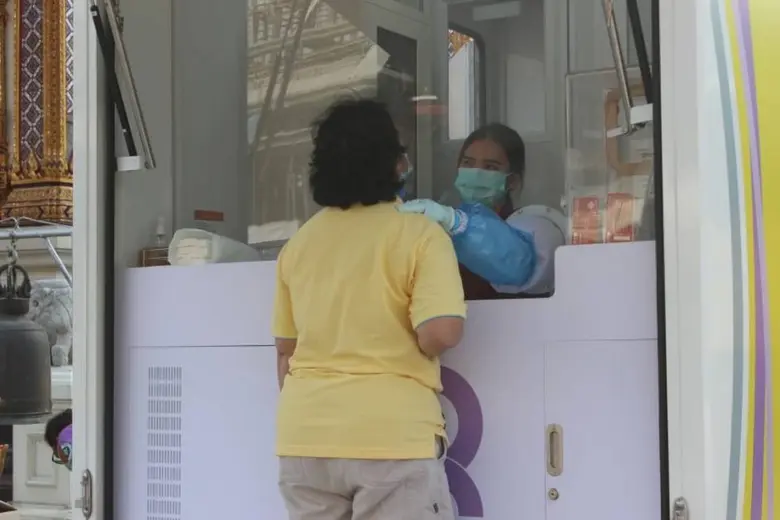 นางสาวศุภร คุ้มวงศ์ ผู้อำนวยการเขตจอมทอง ...