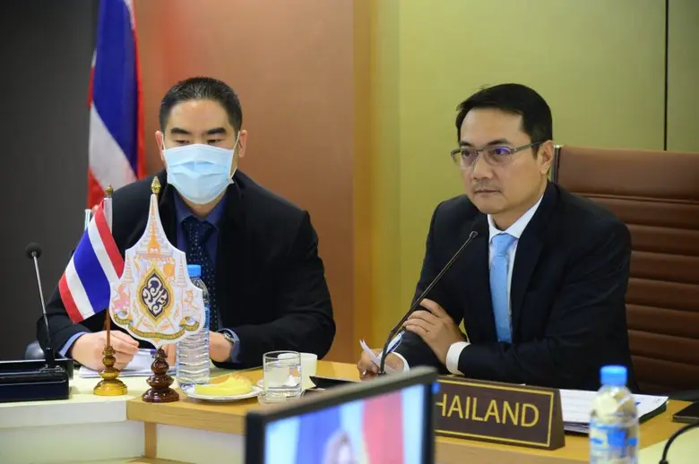 นายเฉลิมชัย ศรีอ่อน รัฐมนตรีว่าการกระทรวง...