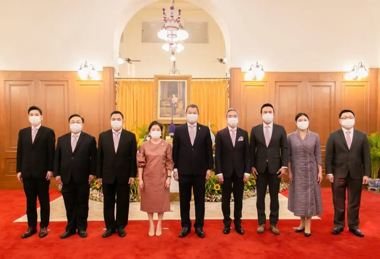 บริษัท เครือไทย โฮลดิ้งส์ จำกัด (มหาชน) ห...