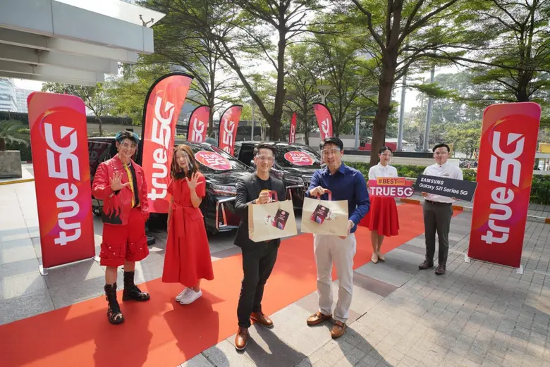 True 5G teamed up with Samsung to present...