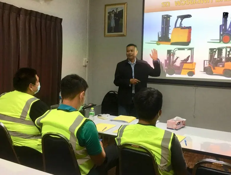 สพร.19 เชียงใหม่ จับมือเอกชนรวมพลคนทำงานขนส่ง สินค้าเกษตรแปรรูปเพื่อส่งออก ร่วมพัฒนาทักษะฝีมือสู่มาตรฐานความปลอดภัย