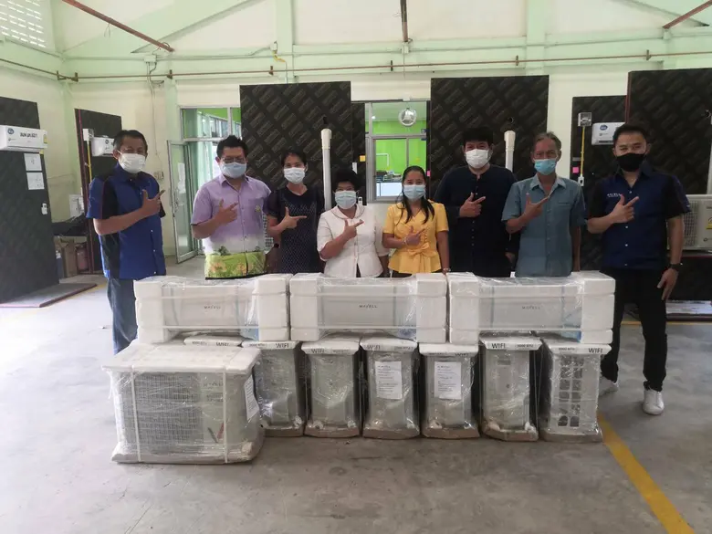 สนพ.มุกดาหารรับมอบเครื่องปรับอากาศ