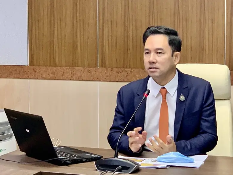 นายอิทธิพล คุณปลื้ม รัฐมนตรีว่าการกระทรวง...