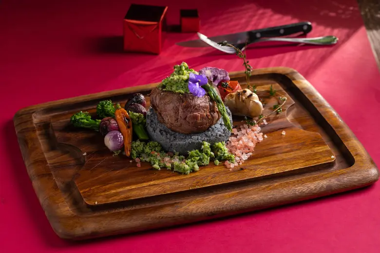 ดื่มด่ำค่ำคืนแห่งความรัก กับดินเนอร์อิตาเลียนสุดโรแมนติก ณ ห้องอาหารนัมเบอร์ 43 อิตาเลียน บิสโทร โรงแรมเคป เฮ้าส์ กรุงเทพฯ